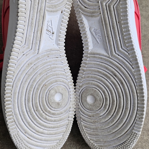 Nike Air Force 1s - Picture 4 of 5